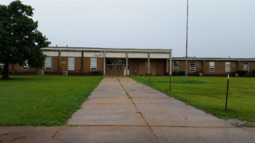 A picture showing the facade of Francis Marion Schools